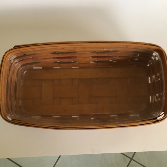 Longaberger basket with liner - Picture 3 of 8